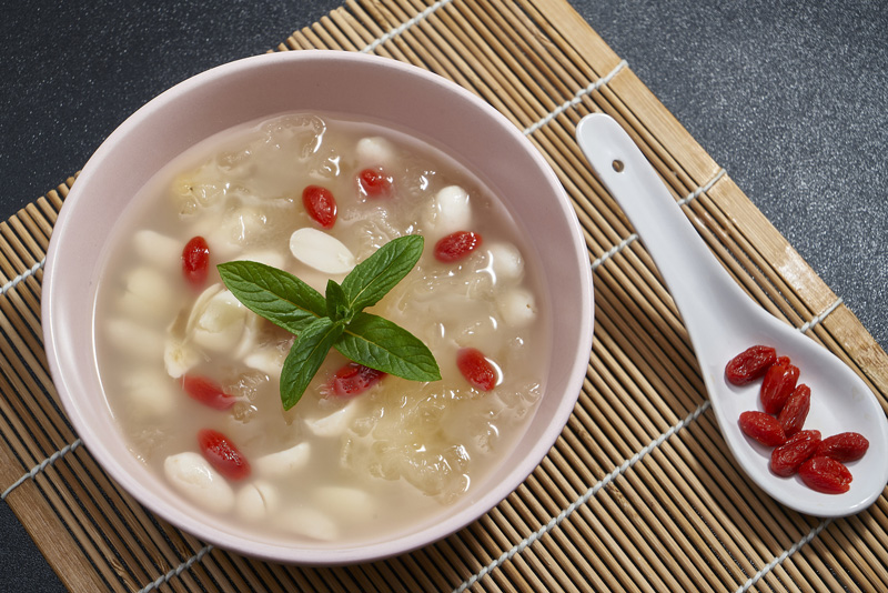 飲食調(diào)養(yǎng)，潤(rùn)肺生津